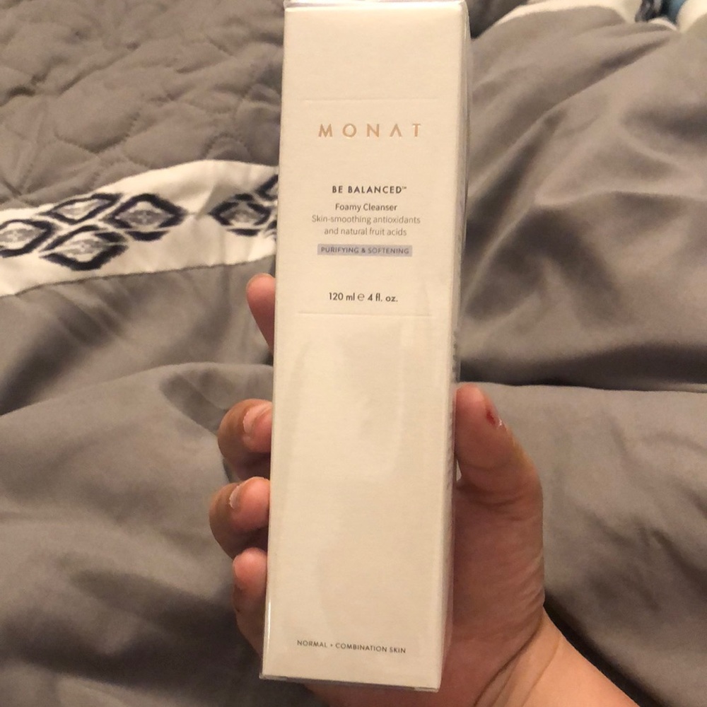 BE BALANCED Foamy Cleanser